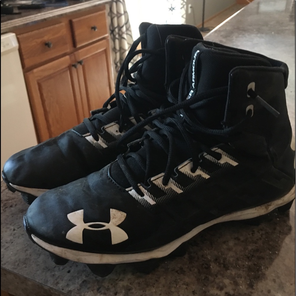 Under Armour football cleats